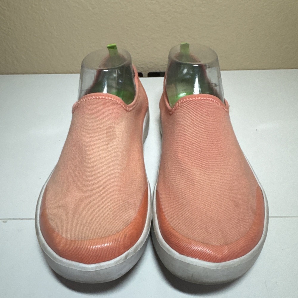 Slip-On Canvas Sneakers in Coral Pink